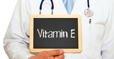 Health risks associated with vitamin E deficiency